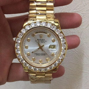 Buy Iced out bezel replica moissanite diamond rolex day date watch PICK STYLE/COLOR from the best trusted, fake clone swiss designer brand watch website Buy Iced out bezel replica moissanite diamond rolex day date watch PICK STYLE/COLOR from the best trusted, fake clone swiss designer brand watch website