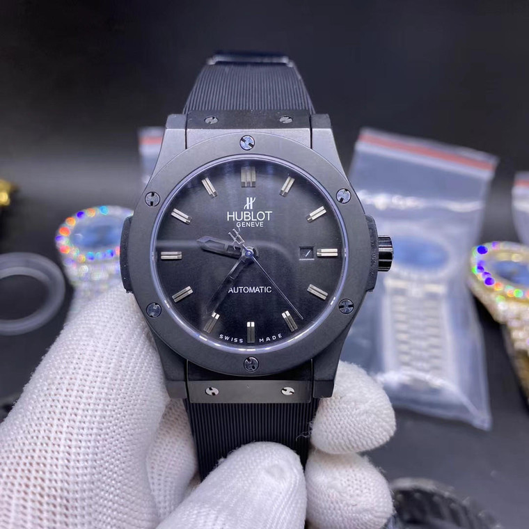 Buy High quality replica plain jane Rubber Strap Hublot big bang Geneve 42mm from the best trusted, fake clone swiss designer brand watch website