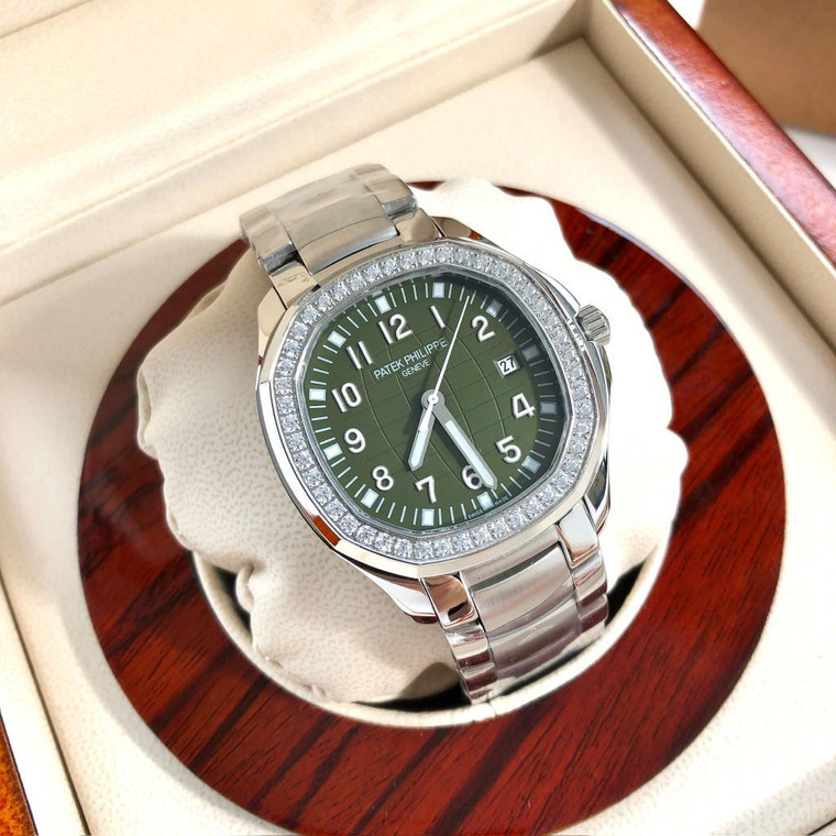 Buy Super clone replica iced out Patek Philippe AQUANAUT series moissanite vvs diamond Geneve silver, green dial watch from the best trusted, fake clone swiss designer brand watch website