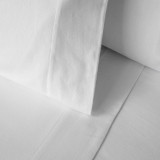 Close Up Flannel Sheet Set by Baksana - White