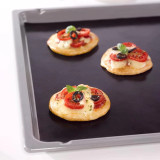 Bake Liner Black Regular by Nostik