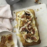 Rose Gold Loaf Pan by Wiltshire