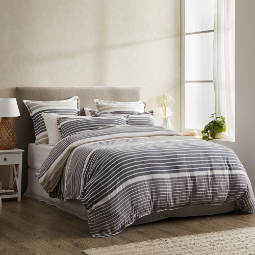 Kalan Duvet Cover Set by Private Collection