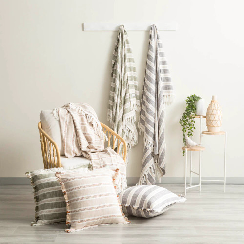 Como Stone Washed Yarn-Dyed Stripe Throw by Renee Taylor - 130 x 170cm