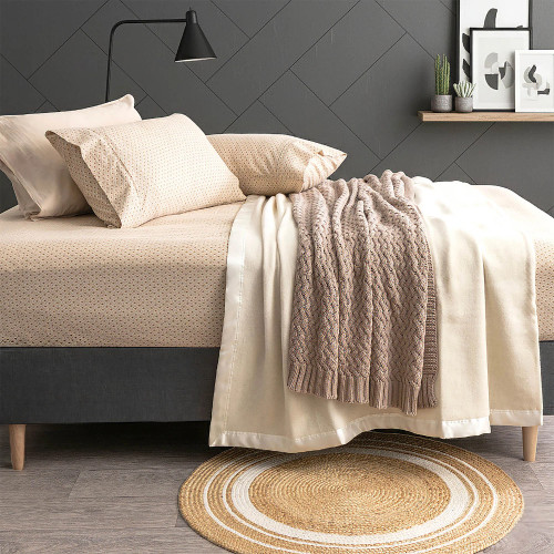 175 GSM Diamond Flannelette Fitted Sheet Set by Park Avenue