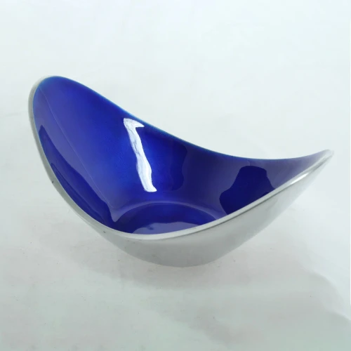 Abstract Oval Bowl Larege by Vanillaware