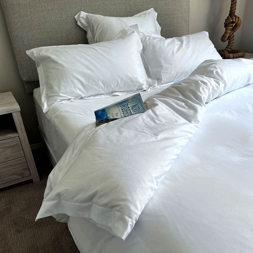 White 400 Thread Count 100% Cotton Sateen Luxury Duvet Cover Set by Good Linen Co