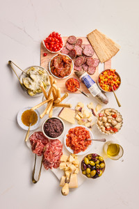 Overview of Italian Charcuterie Board Gift