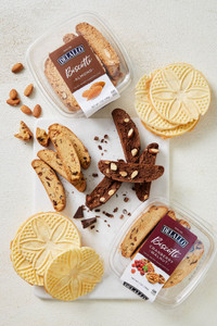 Biscotti & Pizzelles Sweets Gift Box Biscotti & Pizzelles Sweets Gift Box