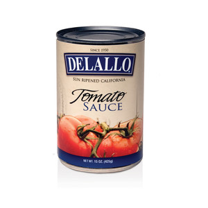 Front view of our can of Tomato Sauce.
