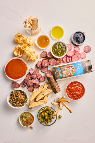 overview of Tour of Italy Gift Basket