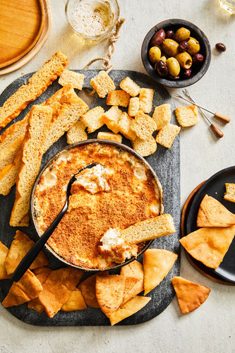 Artichoke Bruschetta Dip