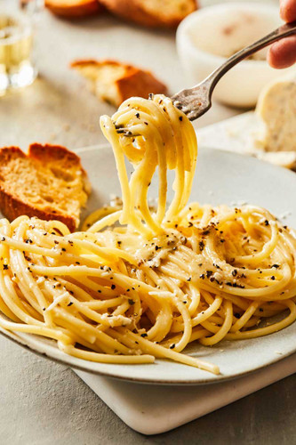 10 Unique And Insanely Delicious Cacio E Pepe Recipes