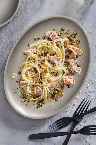 Capellini Pasta with Tuna and Garlic Oil Sauce