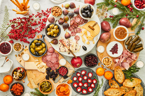 19 Unique Charcuterie Board Ideas and Themes - DeLallo