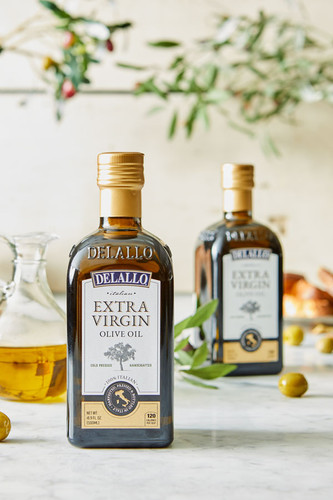 Spotlight Series: All About Italian Extra Virgin Olive Oil (EVOO)