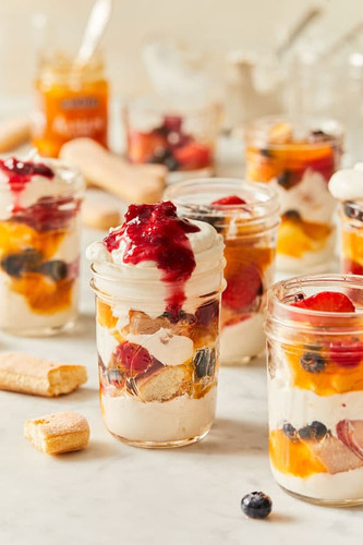 Fresh Fruit Berry Trifle with Apricot Balsamic Sauce Fresh Fruit Berry Trifle with Apricot Balsamic Sauce