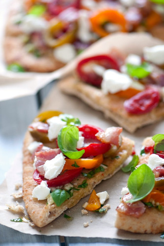 Grilled Pepperazzi Pepper & Goat Cheese Flatbread Pizza