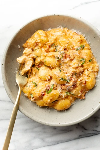 Marry Me Chicken Gnocchi