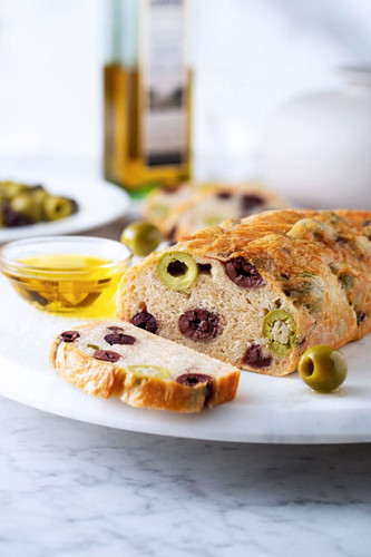 Olive and Cheese Loaf Olive and Cheese Loaf
