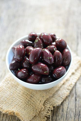 Get To Know: Calamata Olives