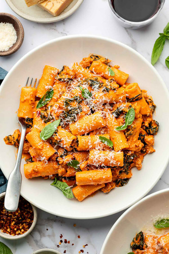 Spicy Rigatoni with Sausage and Kale