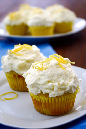 Springtime Lemon Cupcakes Springtime Lemon Cupcakes