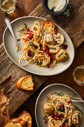 Sun-Dried Tomato Turkey Meatballs Sun-Dried Tomato Turkey Meatballs