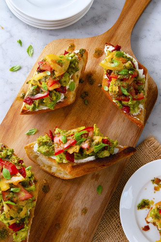 Tomato, Avocado and Pesto Toast Tomato, Avocado and Pesto Toast