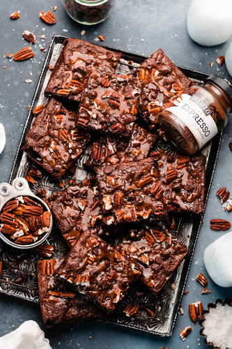 Decadent Turtle Brownies Decadent Turtle Brownies