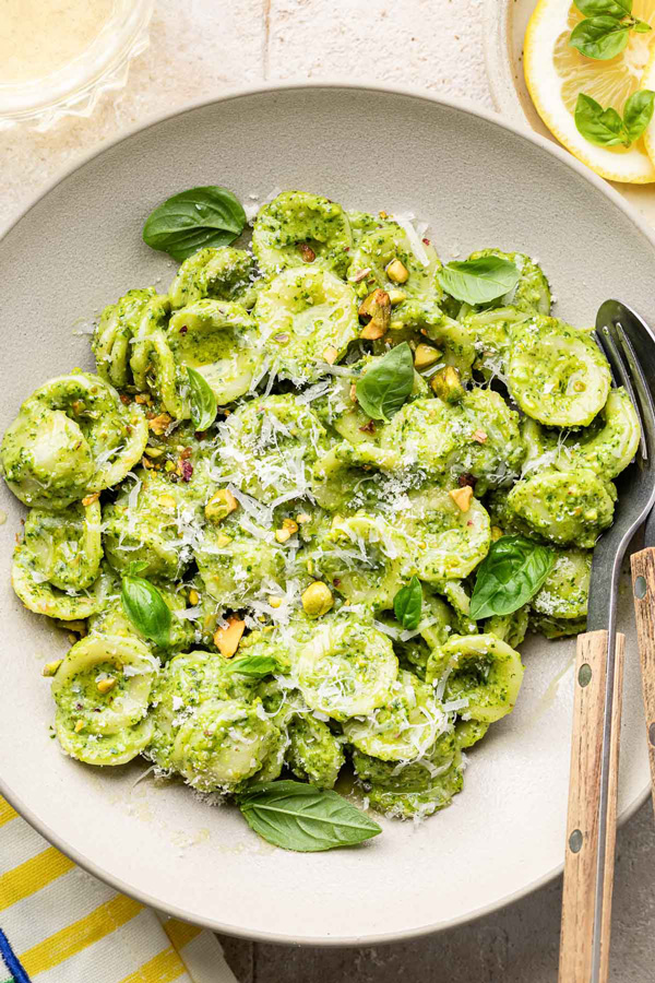 Pistachio Pesto Pasta served on a plate