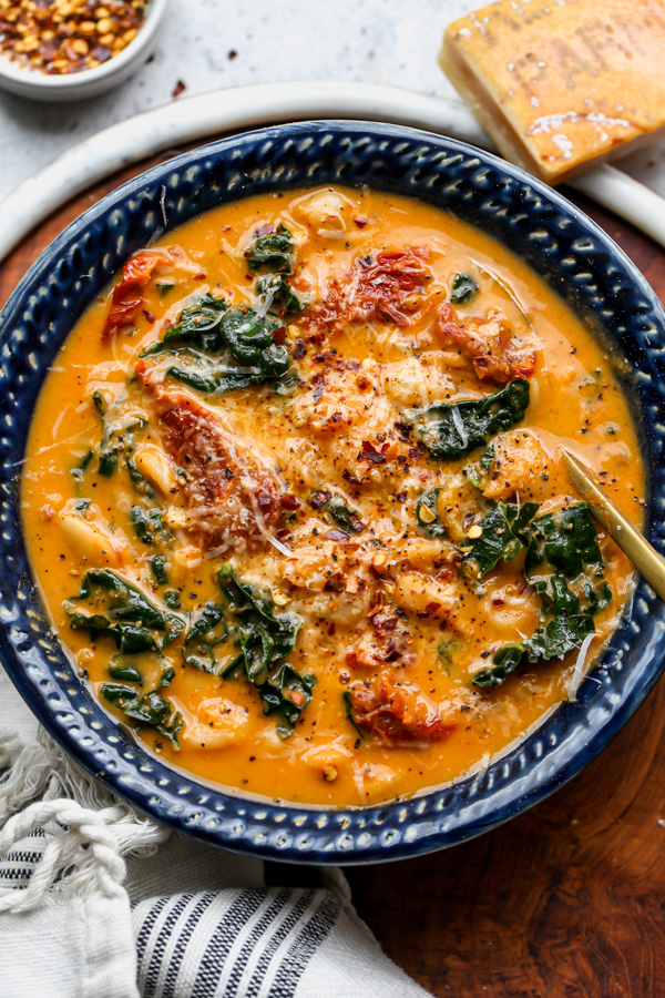 Bowl of Tuscan Butter Bean Soup ready to be served