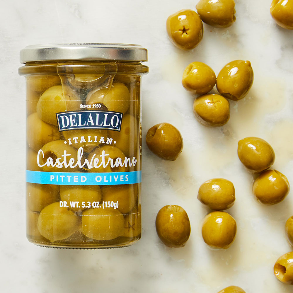 Pitted Castelvetrano Olives DeLallo