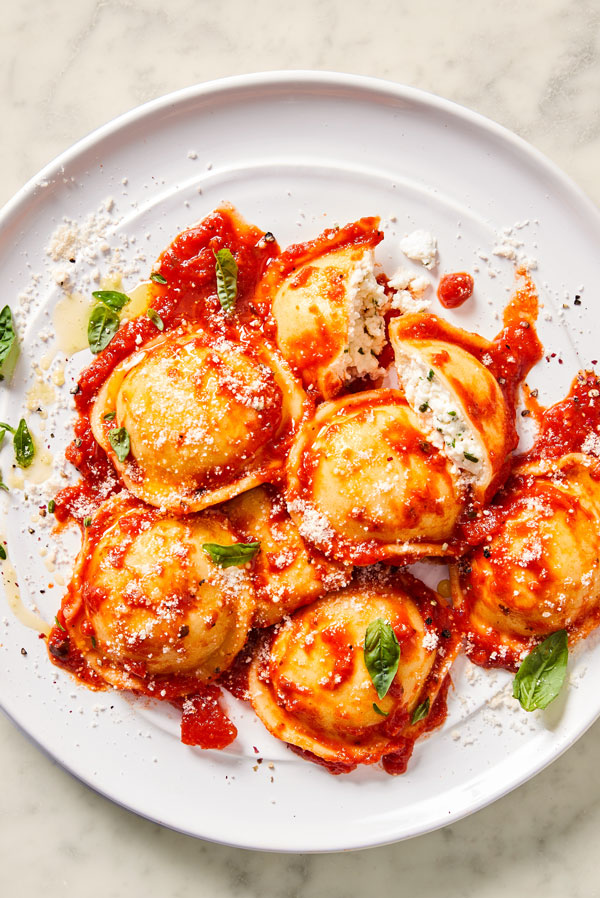 Home Chef Heat and Eat Ricotta and Spinach Raviolis with Marinara