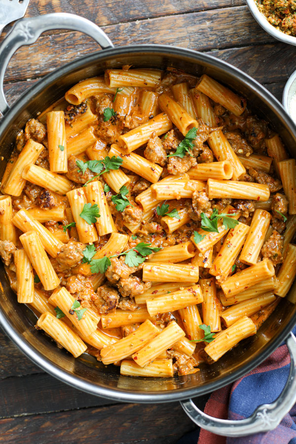 Creamy Sausage And Sun Dried Tomato Pesto Pasta - DeLallo