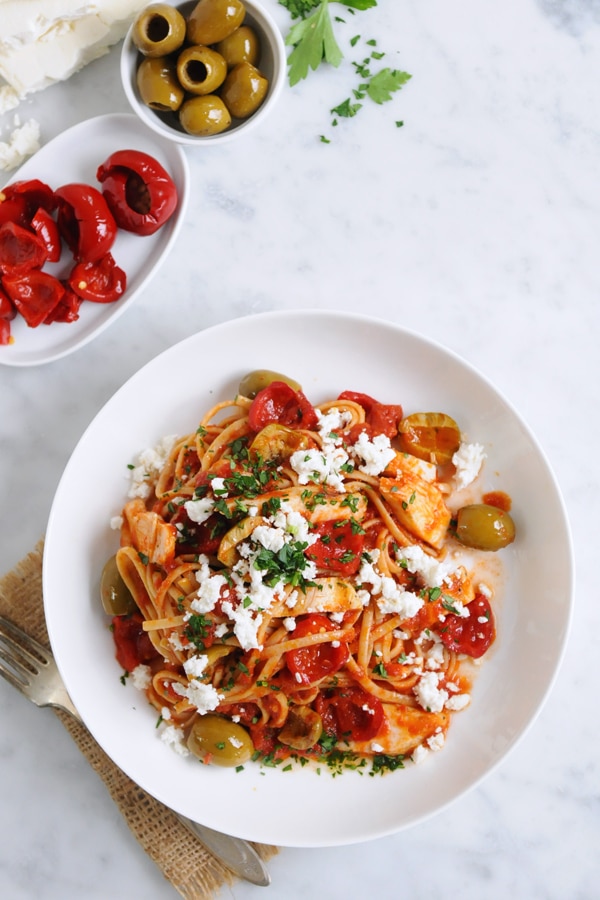 Image of Chicken and Pepperazzi Linguine with Olives and Feta