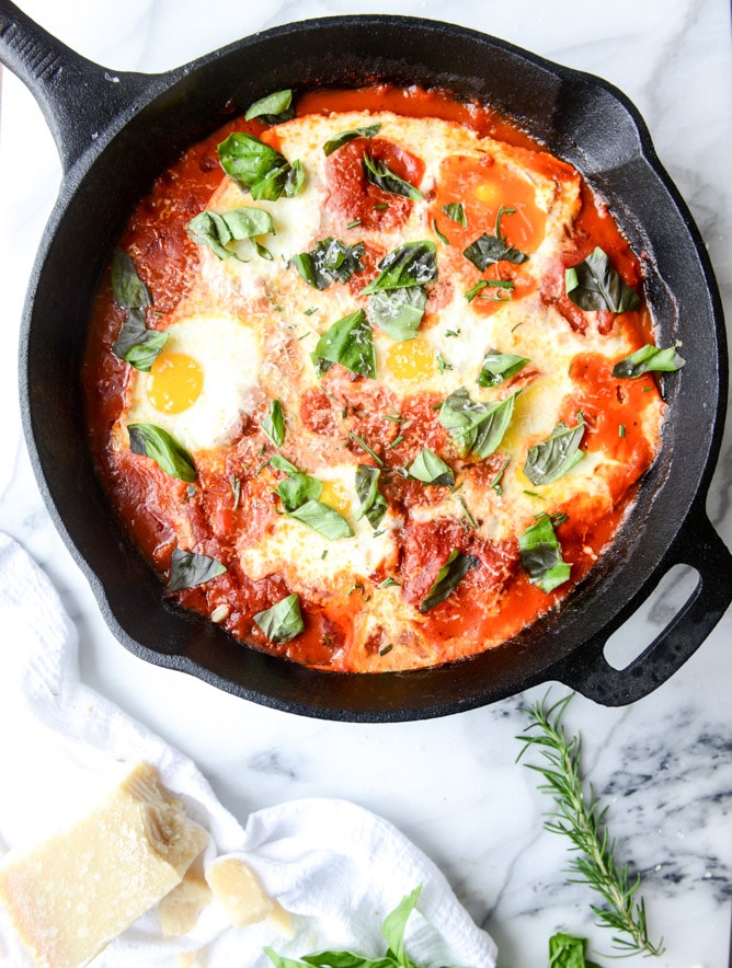 Image of FIery Baked Eggs in Sauce