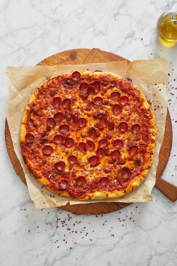 https://cdn11.bigcommerce.com/s-cjh14ahqln/product_images/uploaded_images/italian-pepperoni-pizza-recipe.jpg