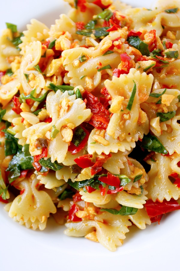 Image of Easy Hot Pepper Garlic Pasta