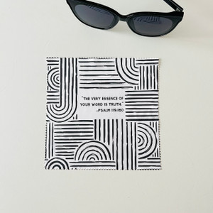 Monochrome Abstract Pattern Yeartext Lens Cloths