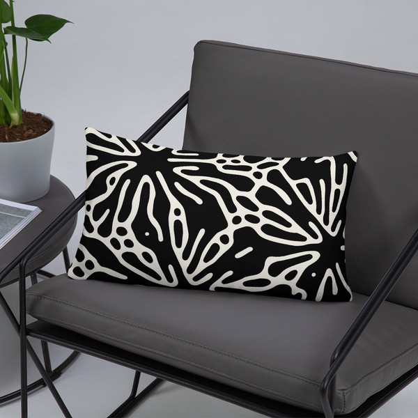 Black Botanicals Basic Pillow