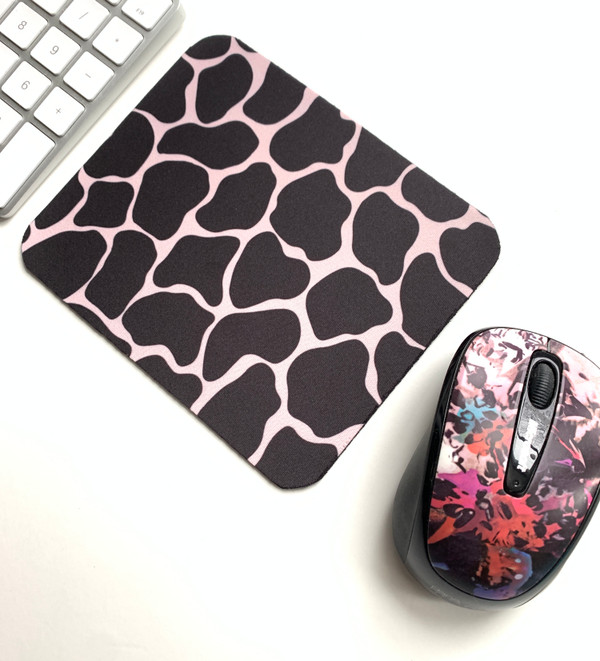 Giraffe Print Mini Mouse pad - Pink Brown