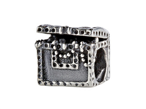 SilveRado Sterling Silver Treasure Chest Bead / Charm MAU028T