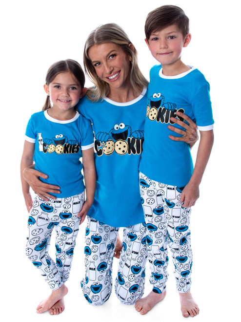 Sesame Street Cookie Monster Milk n' Cookies Mommy and Me Matching Pajama Set - 840161459237