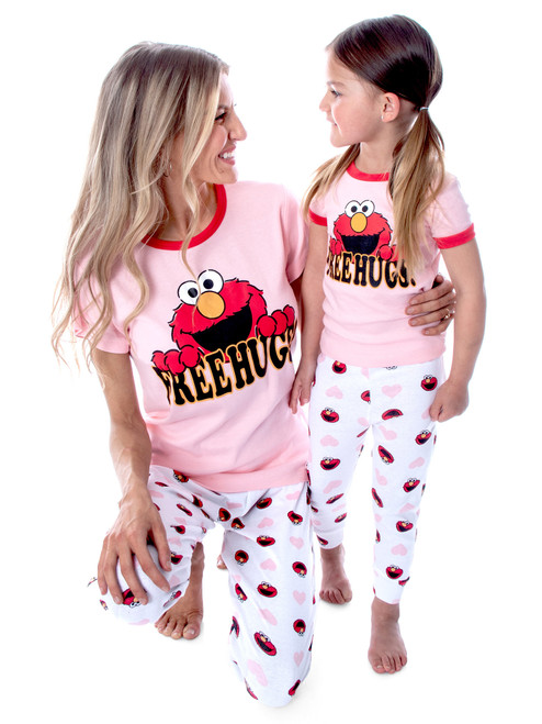 Sesame Street Elmo Free Hugs Mommy and Me Matching Pajama Set Outfit - 840161459428