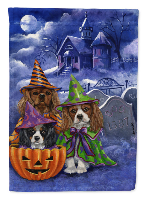 Caroline's Treasures PPP3064GF Cavalier Spaniel Halloween House Flag Garden Size , Small, multicolor