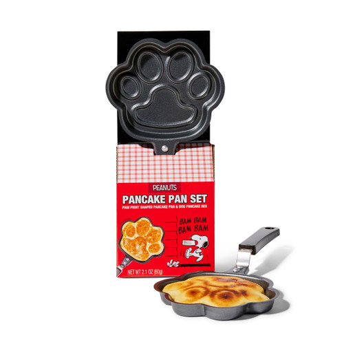 Peanuts Dog Pancake Baking Gift Set, Includes Paw Shaped Pancake Pan and Dog Pancake Mix