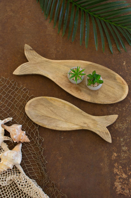 Kalalou Set Of Two Carved Wooden Fish Platters With Natural Finish NTBM1015