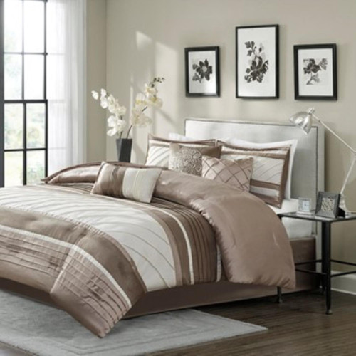 Madison Park Polyester Polyoni Solid Pieced 7 Piece Comforter Set MP10-6580