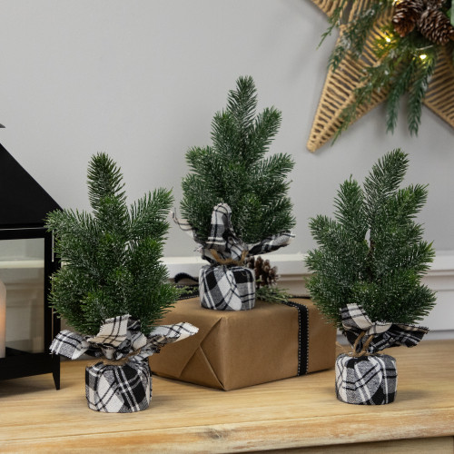 10 - MINI PINE TREES WITH PLAID WEIGHTED BASE